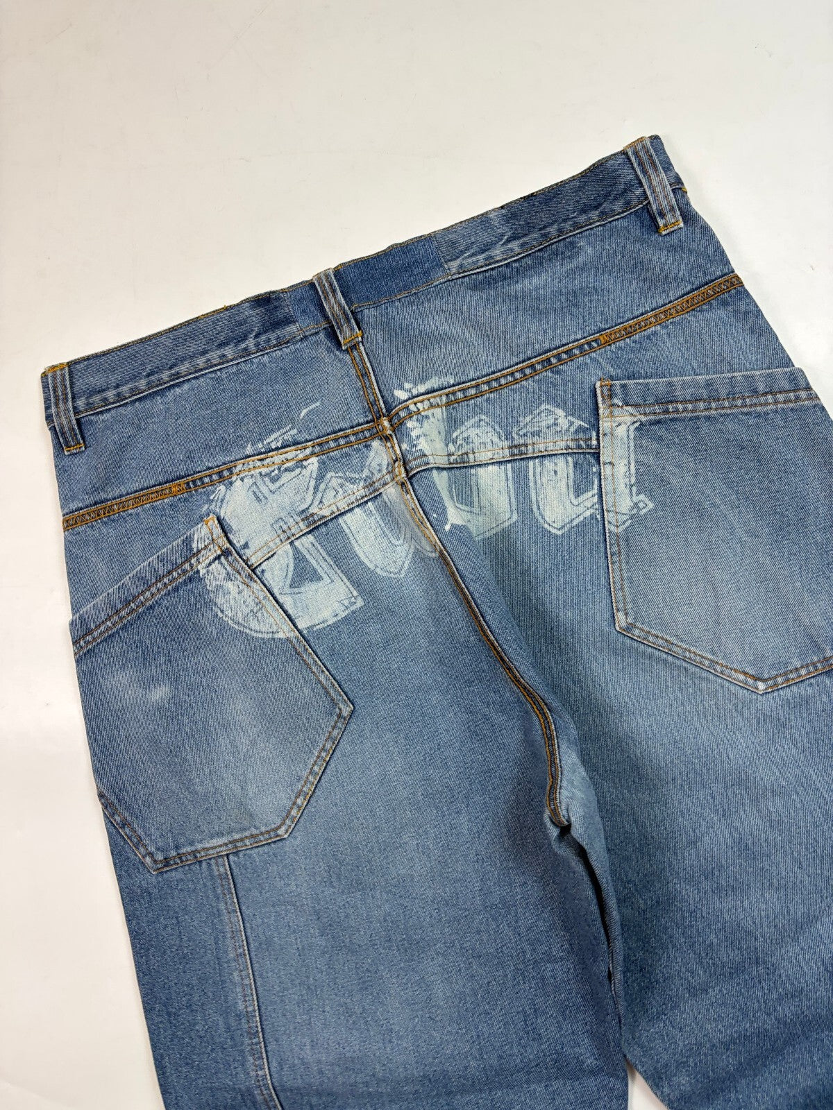 Vintage Y2K Fubu spell out baggy hip hop jeans (W40)