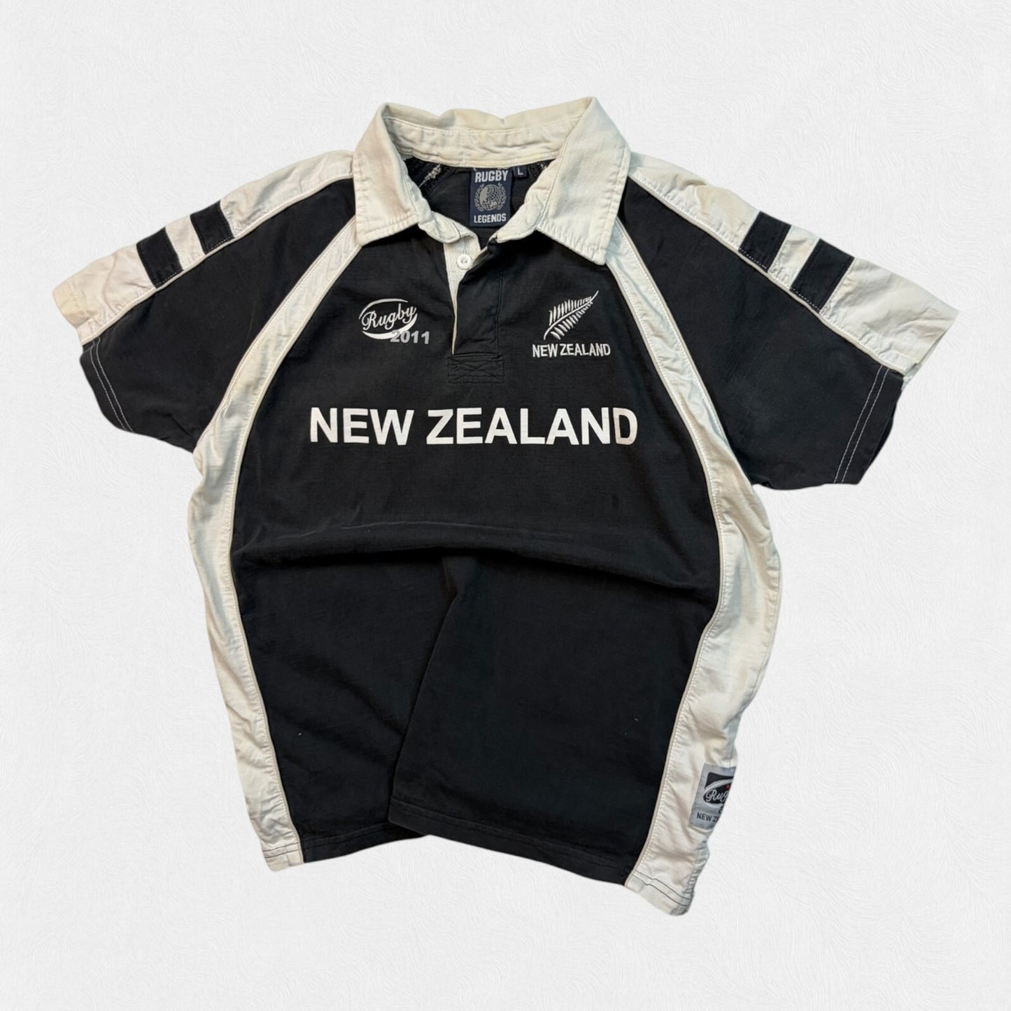 New Zealand All blacks 2011 supporters rugby shirt (L)