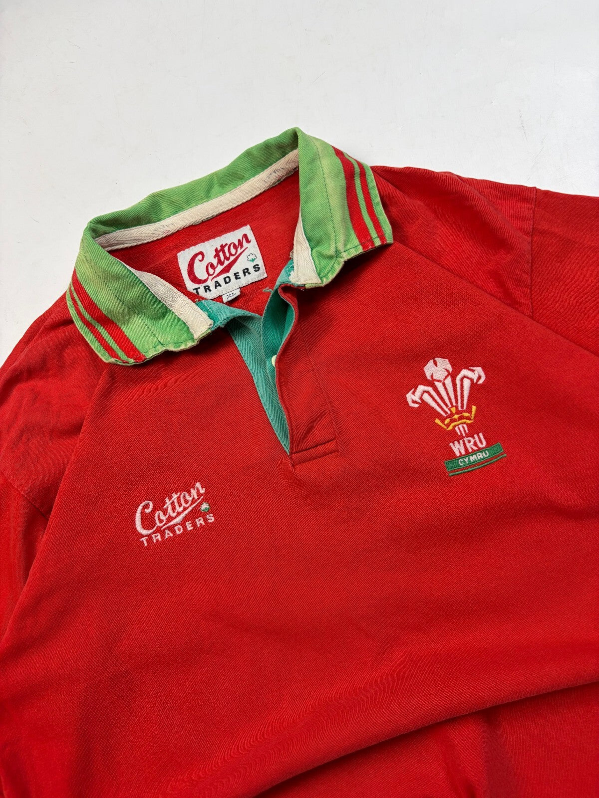 Vintage Wales 1992/93 Cotton Traders rugby shirt (XL)