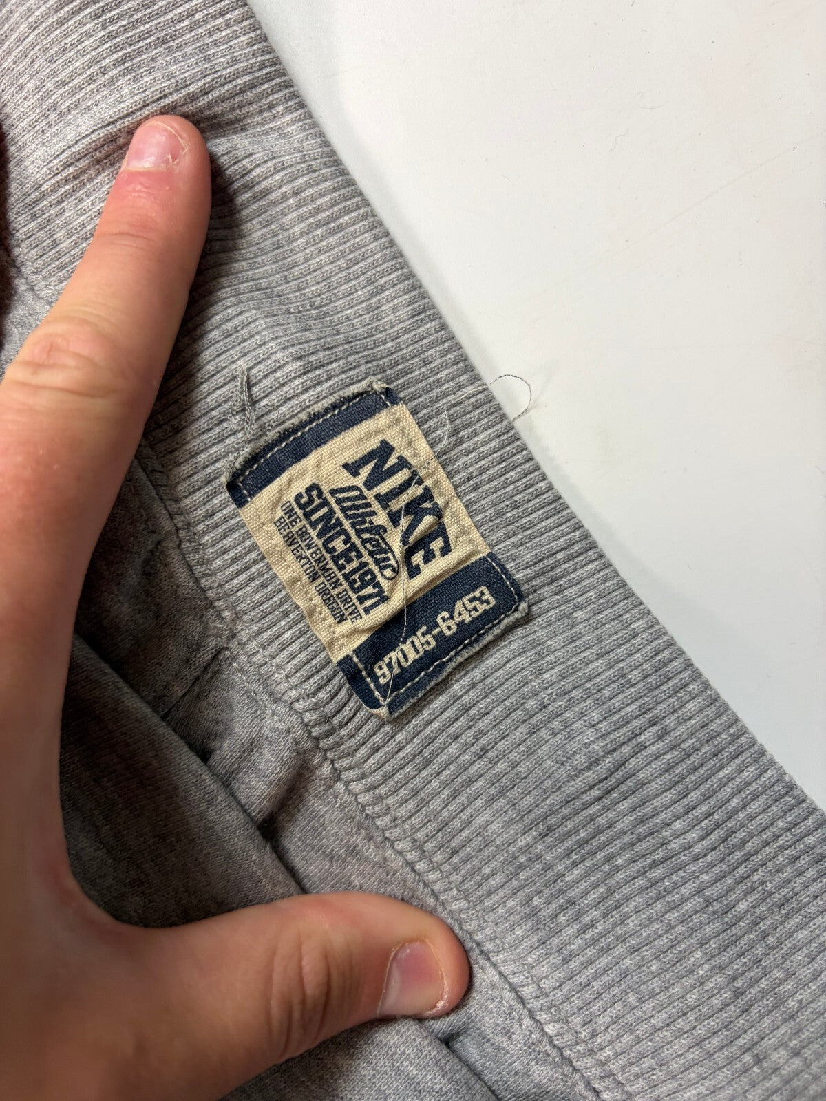 Vintage Nike side stripe baggy joggers (M)