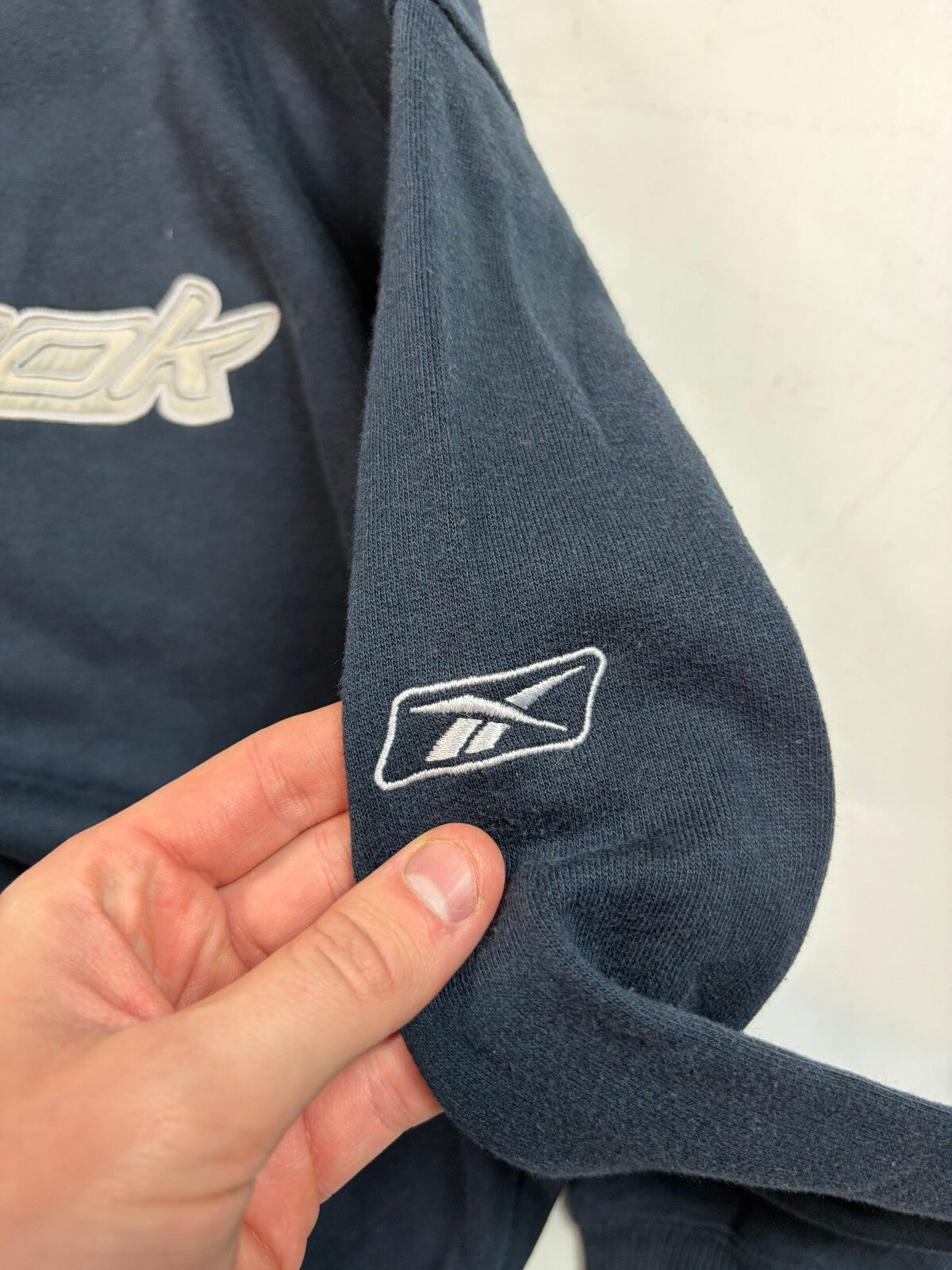 Vintage Y2K Reebok spell out sweatshirt (S)