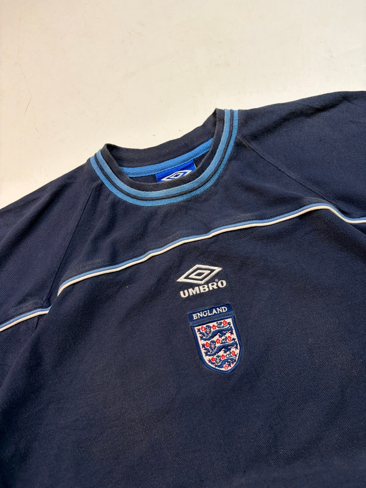 Vintage 90s England Umbro football tee (XL)