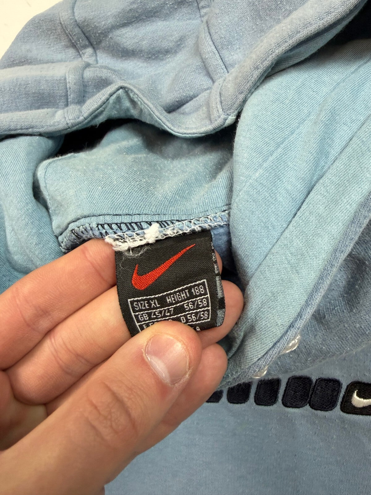 Vintage Y2K Nike graphic hoodie (XL)