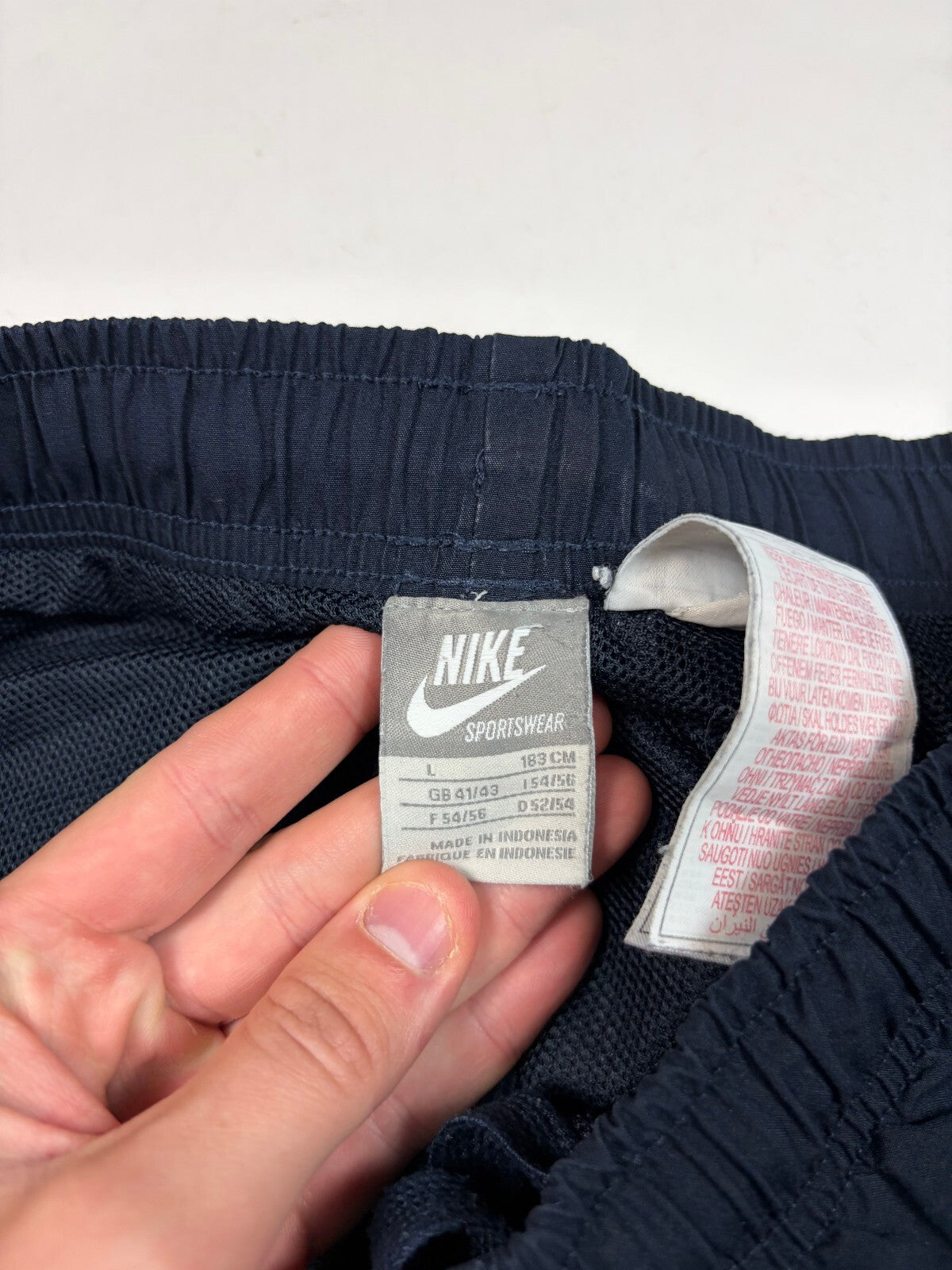 Vintage Nike baggy track pants (L)