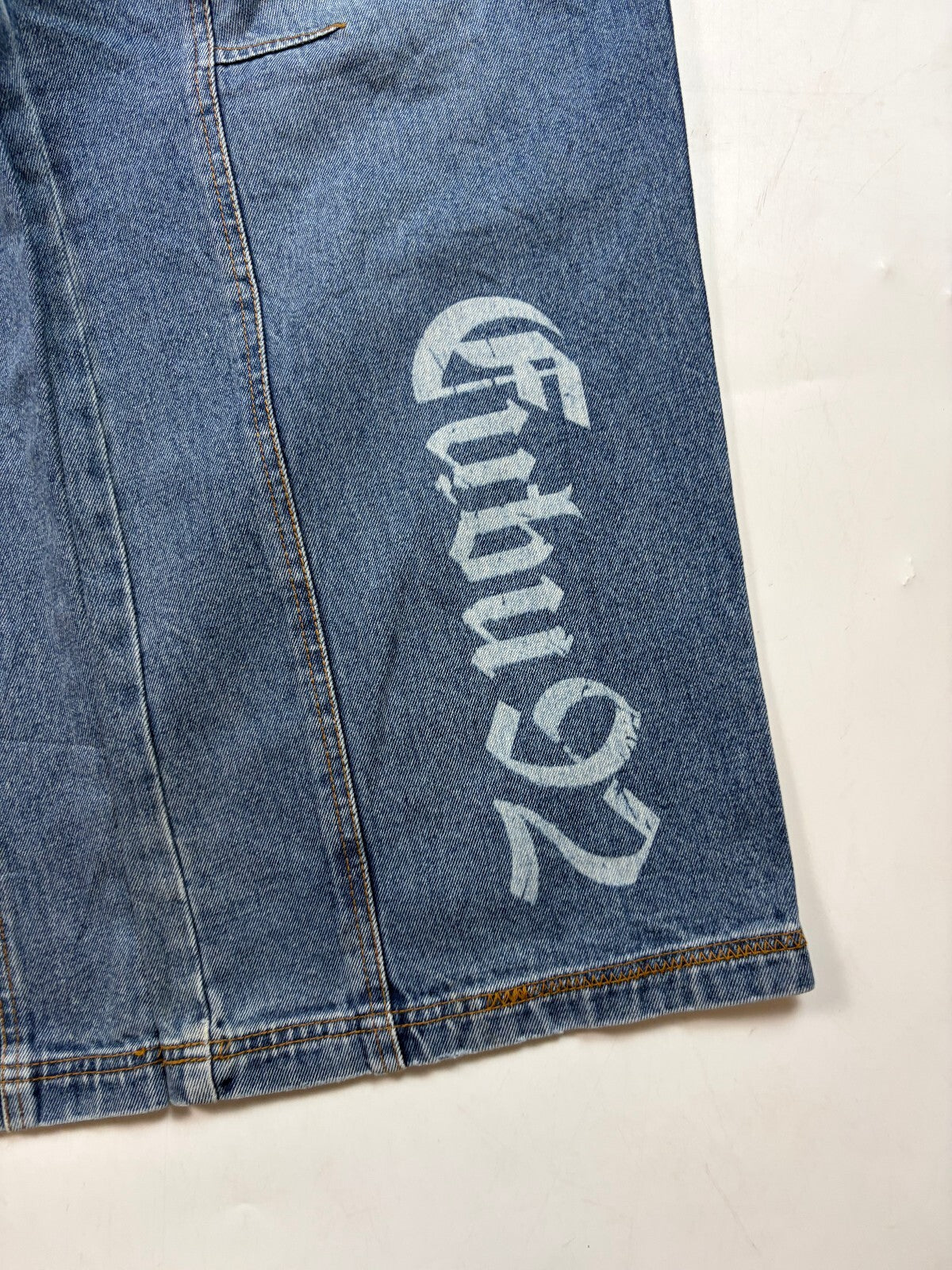 Vintage Y2K Fubu spell out baggy hip hop jeans (W40)