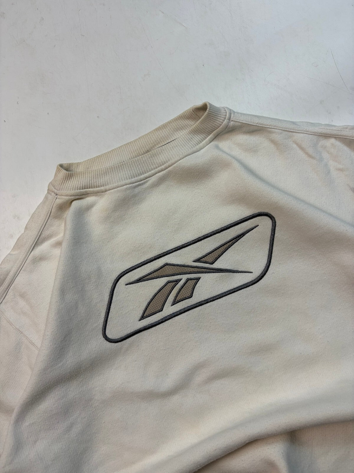 Vintage Reebok centre logo sweatshirt (M)