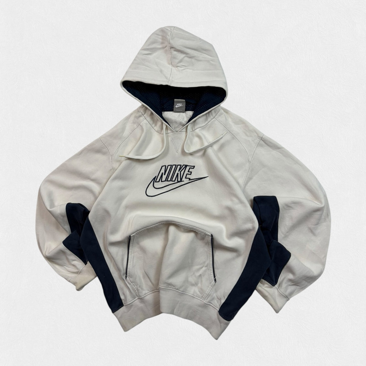 Vintage Y2K Nike spell out hoodie (L)