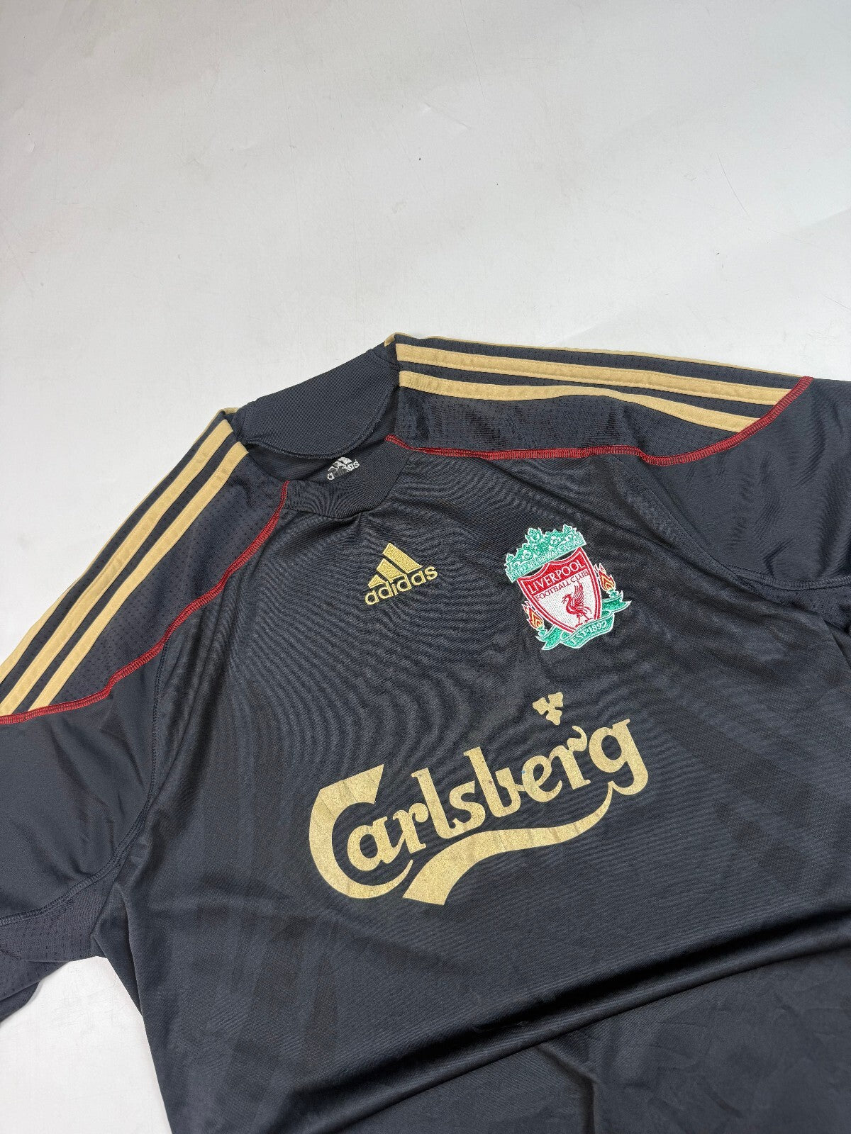 Vintage Liverpool 2009/10 Adidas away football shirt (M)