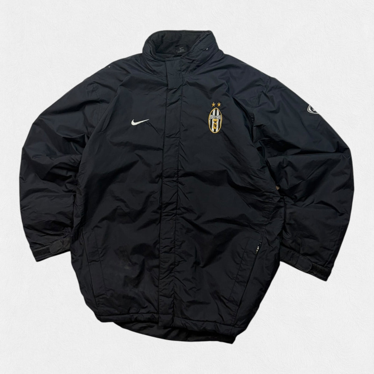 Vintage Juventus 2003/04 Nike football bench coat (M)