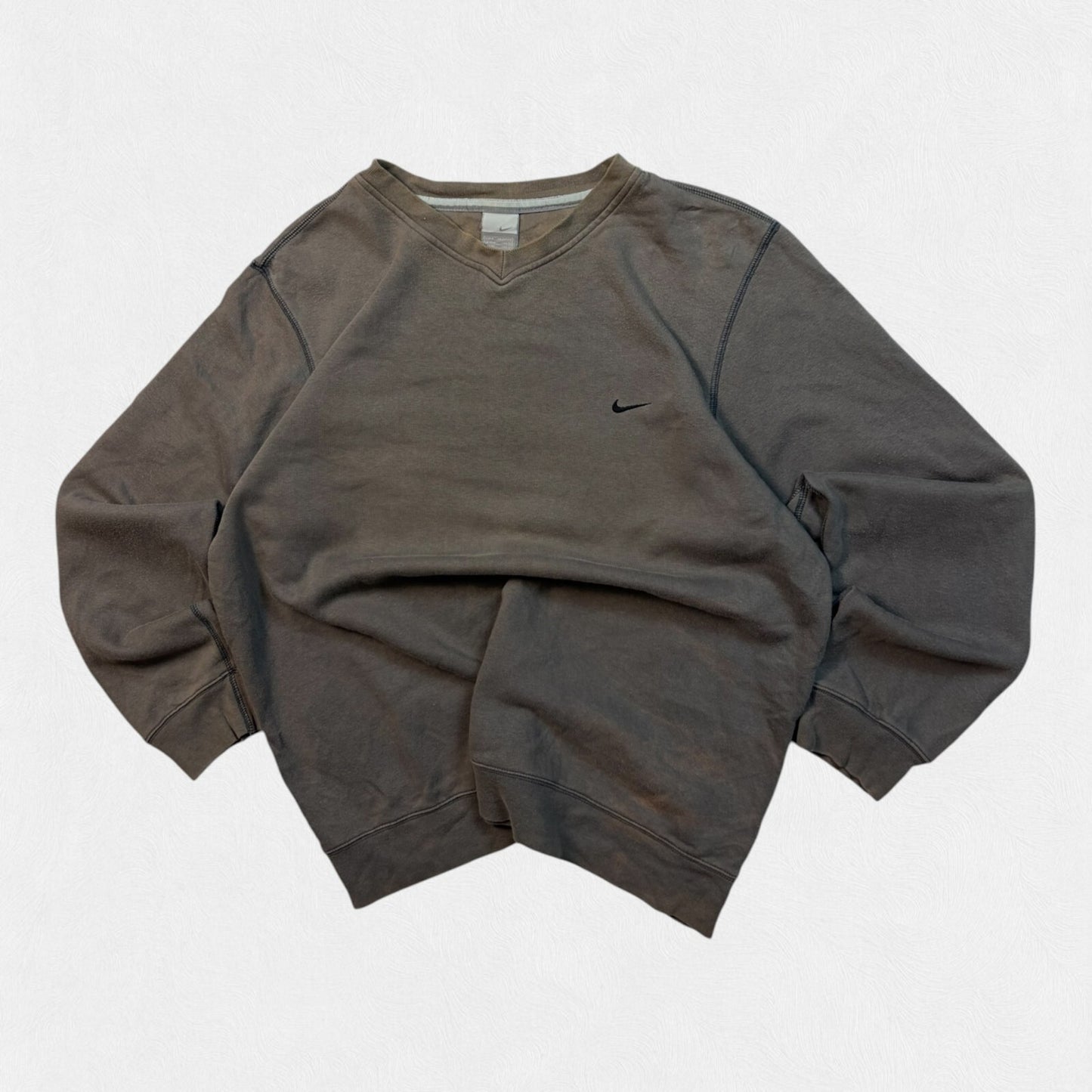 Vintage Y2K Nike mini swoosh sweatshirt (L)