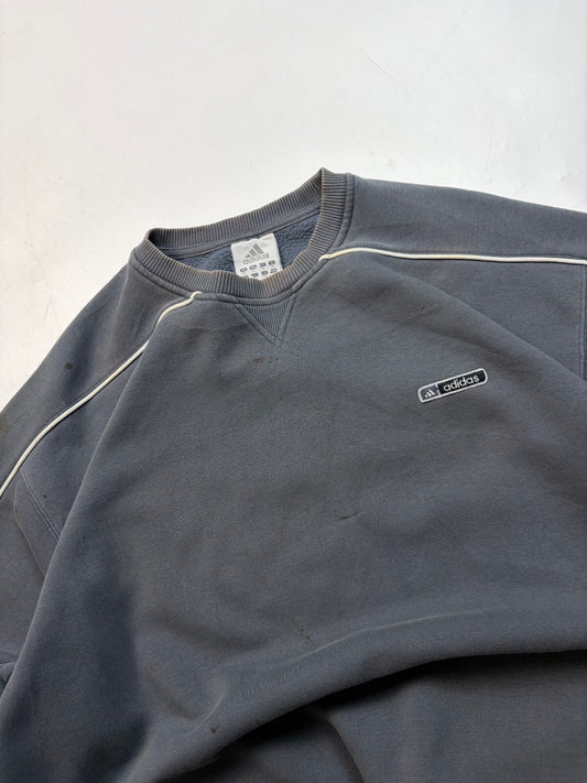Vintage Y2K adidas small logo sweatshirt (XL)