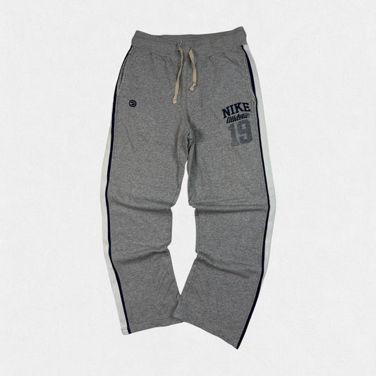 Vintage Nike side stripe baggy joggers (M)
