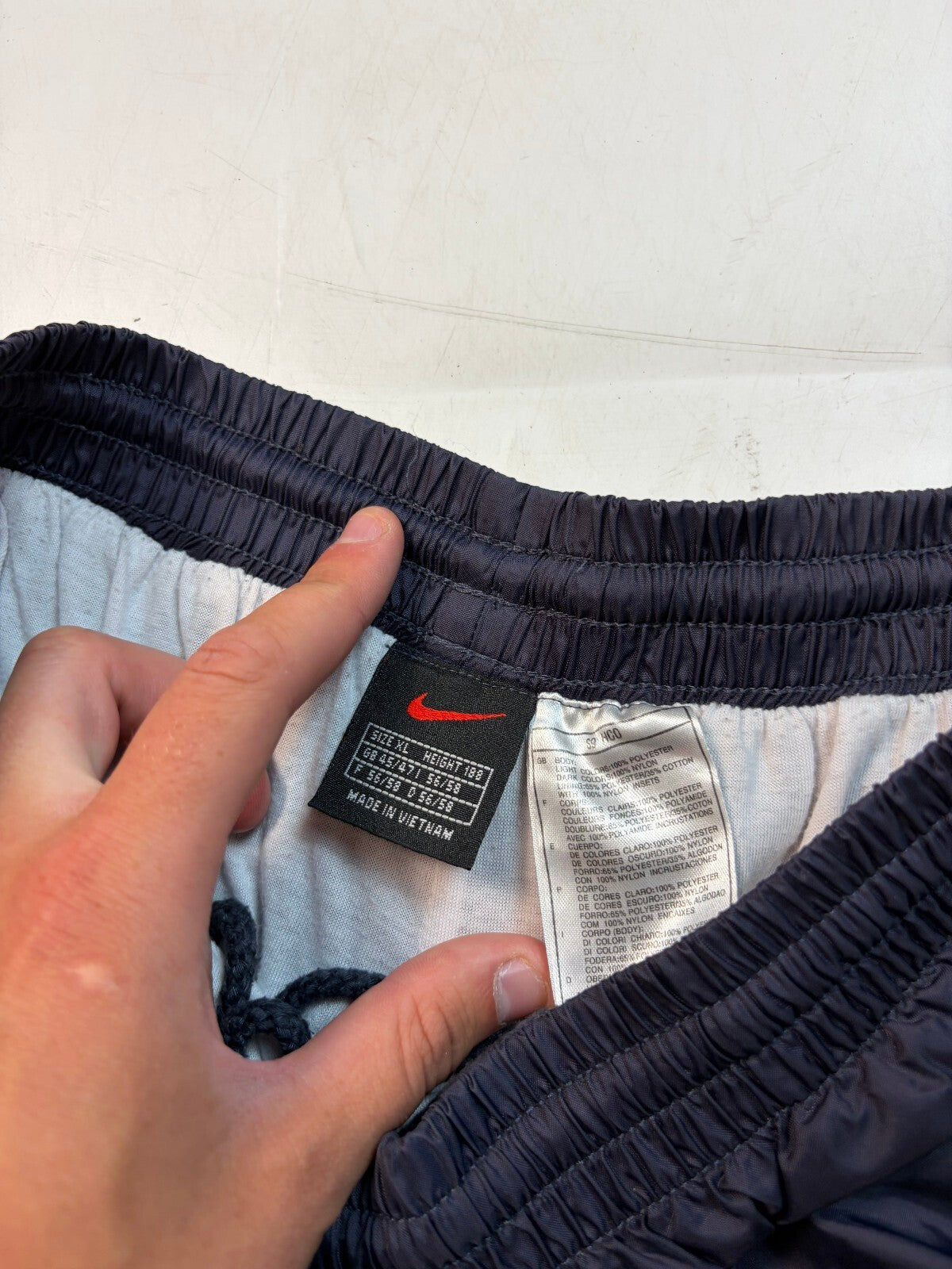 Vintage 90s Nike baggy track pants (XL)