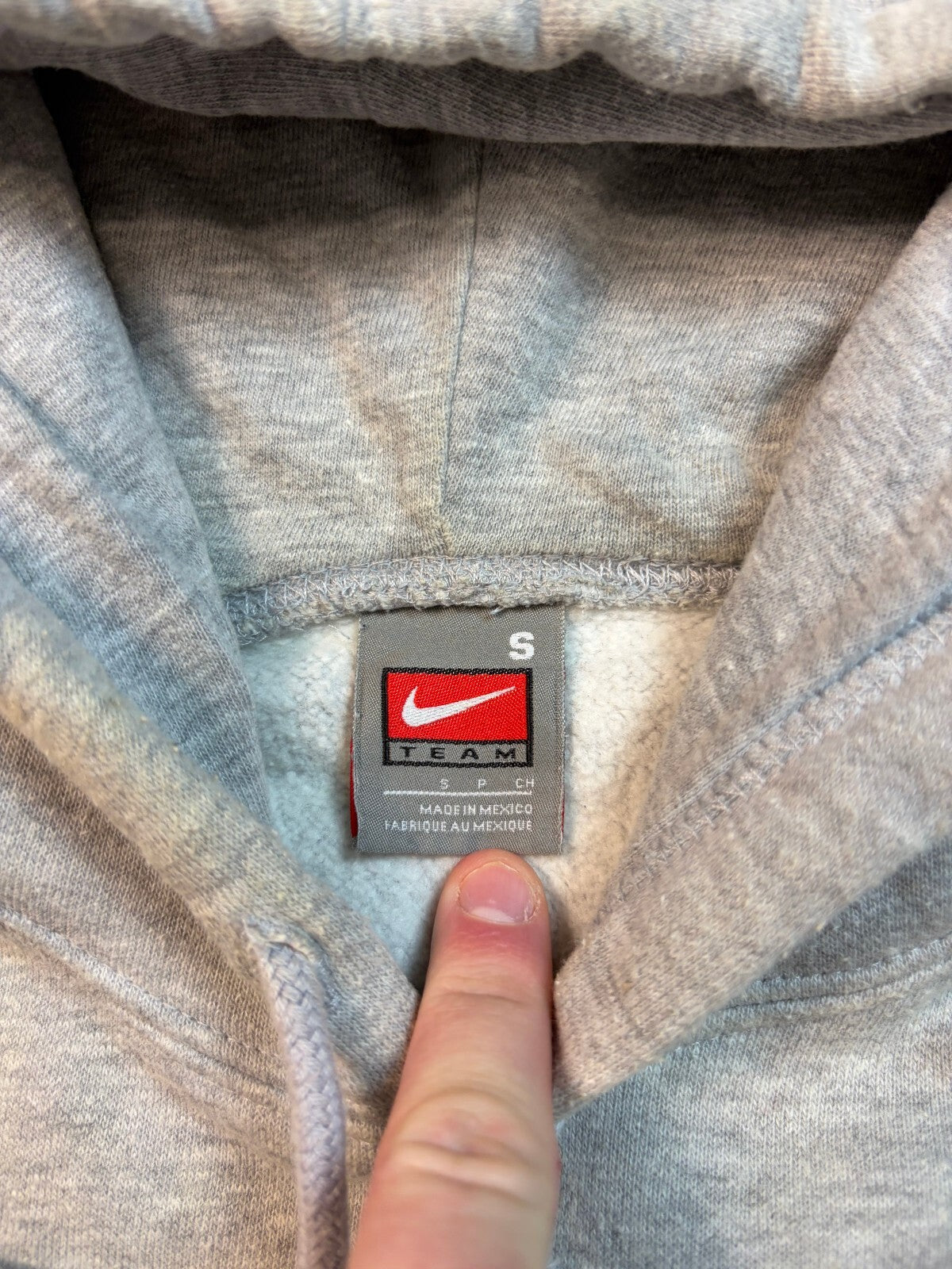 Vintage Y2K Nike Harvard centre swoosh hoodie (M)