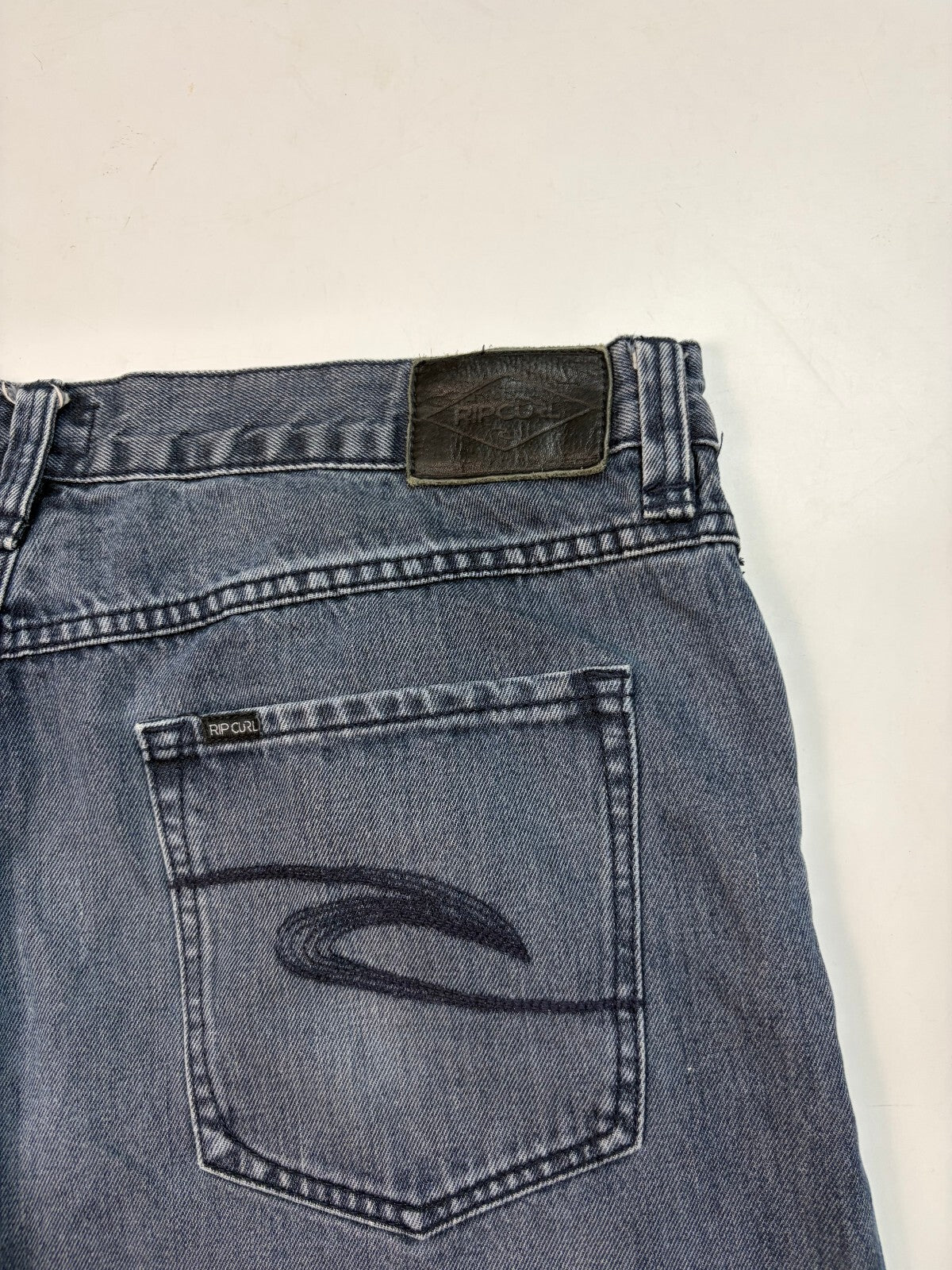 Vintage Y2K Ripcurl baggy hip hop jeans (W38)
