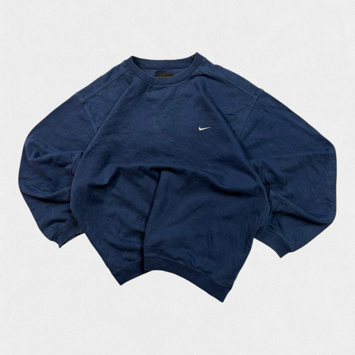 Vintage 90s Nike mini swoosh sweatshirt (XL)