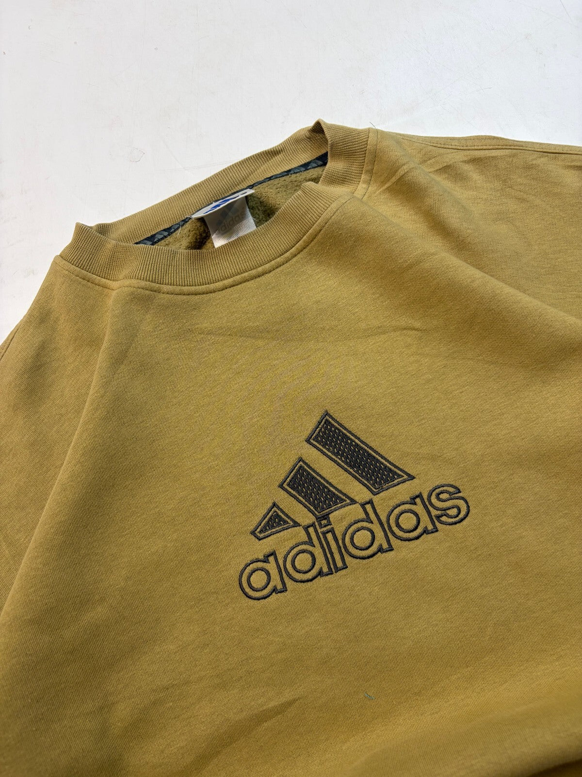 Vintage 90s Adidas centre logo sweatshirt (XL)