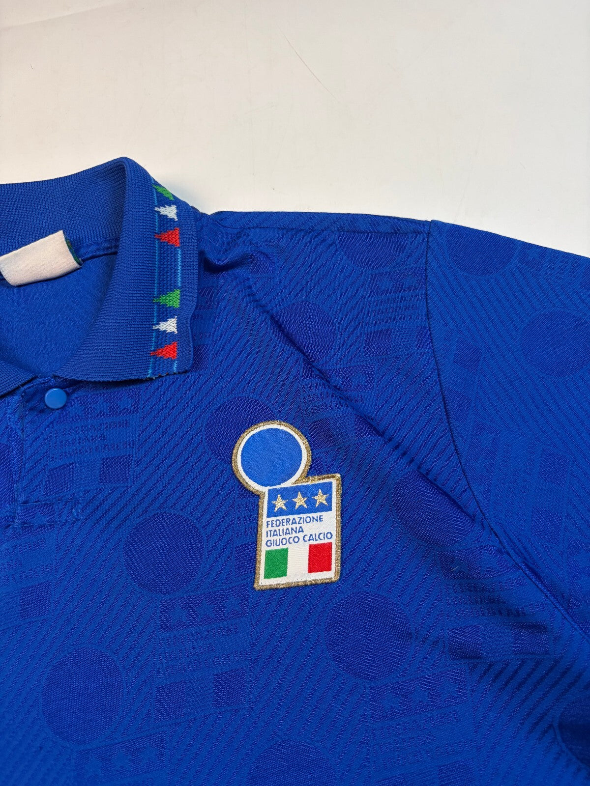Vintage 90s Italy 1994 Diadora football shirt (S)