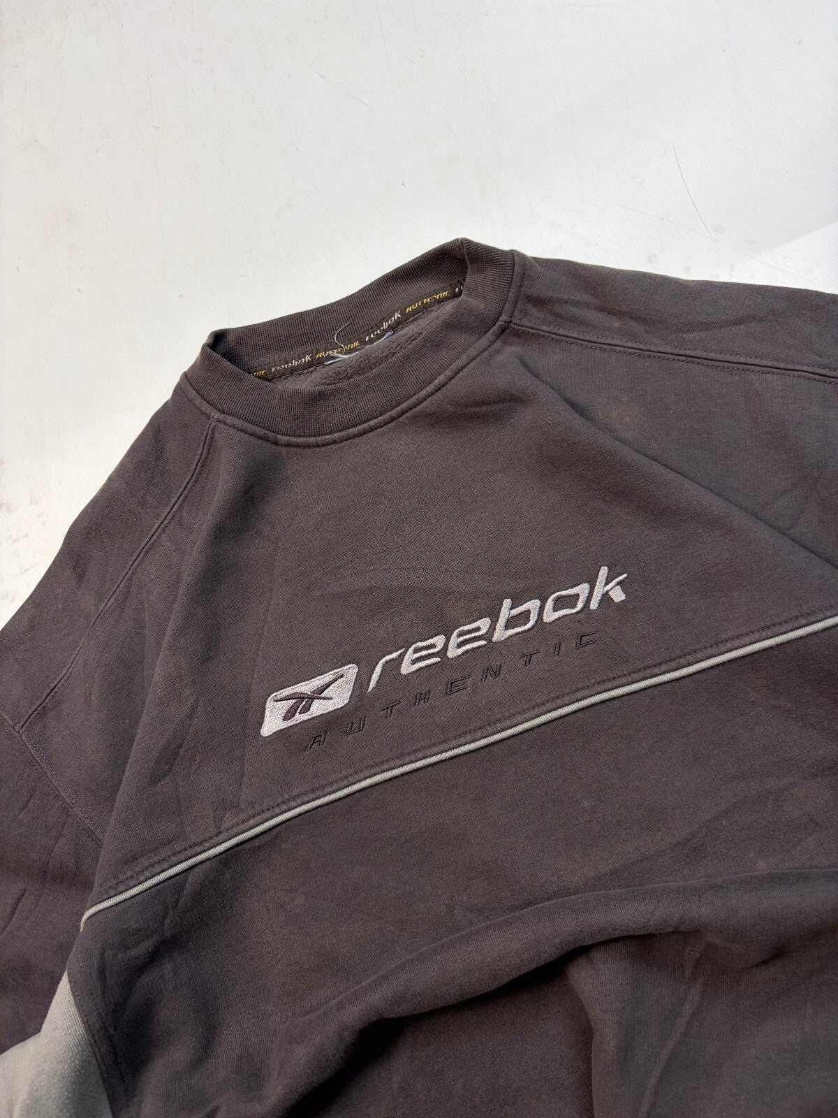 Vintage Reebok spell out sweatshirt (M)