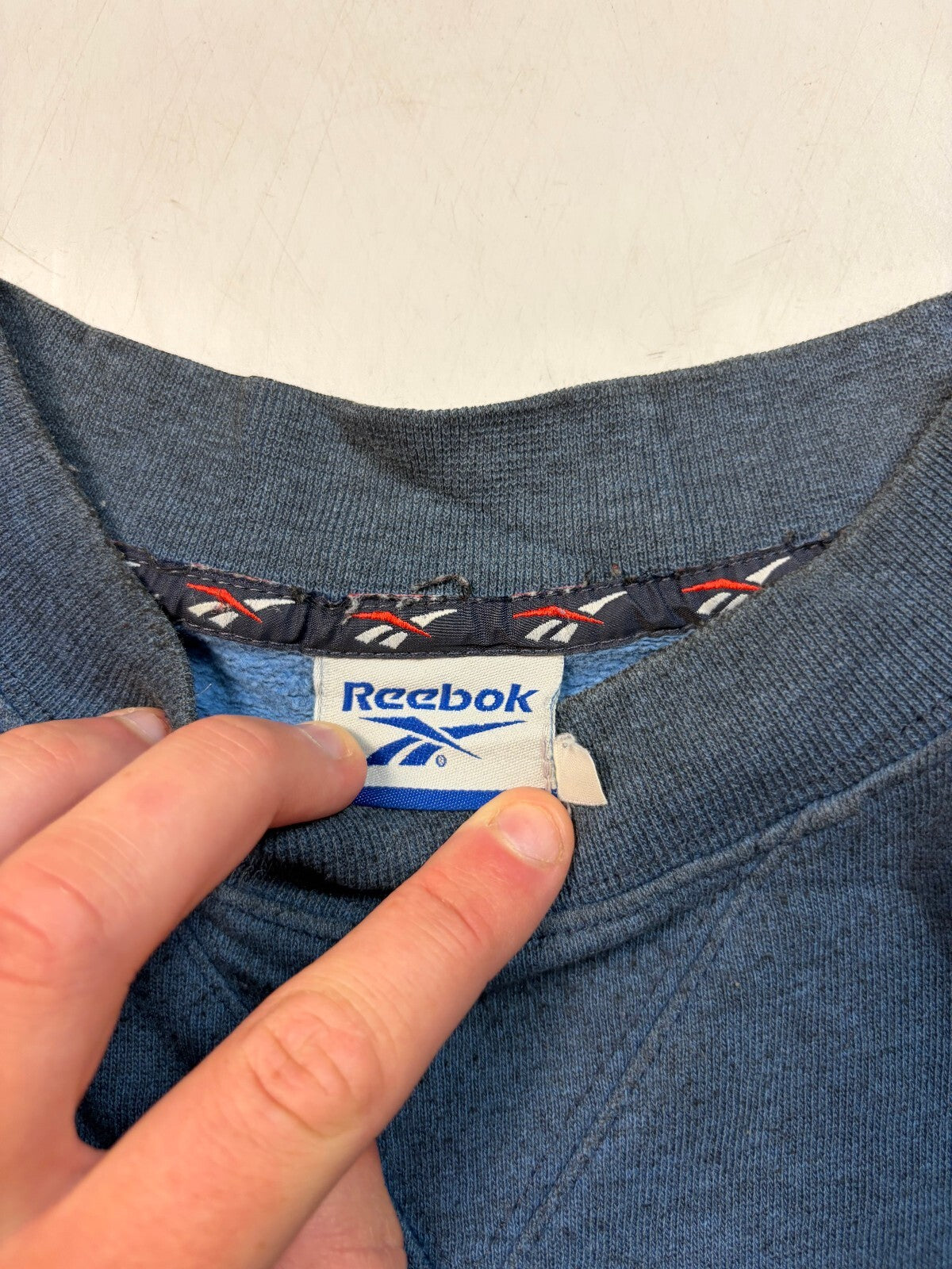 Vintage Y2K Reebok small logo sweatshirt (L)