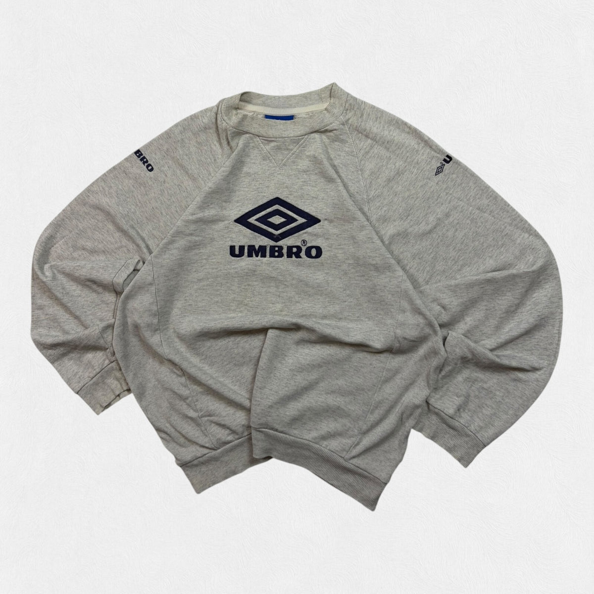 Vintage 90s Umbro pro training centre logo sweatshirt (L)