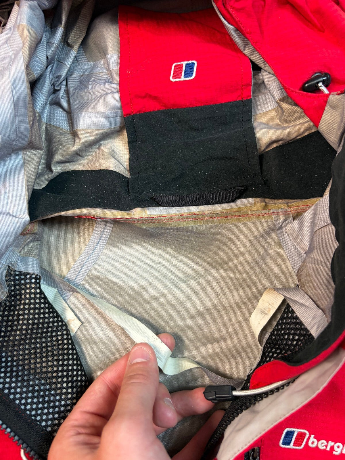 Berghaus Extrem Gore tex XCR waterproof jacket (L)