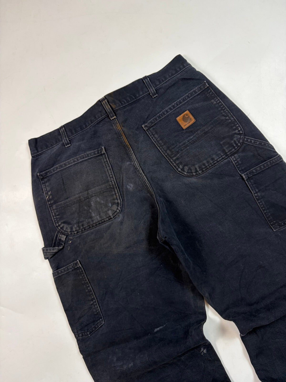 Carhartt distressed baggy carpenter pants (W34)