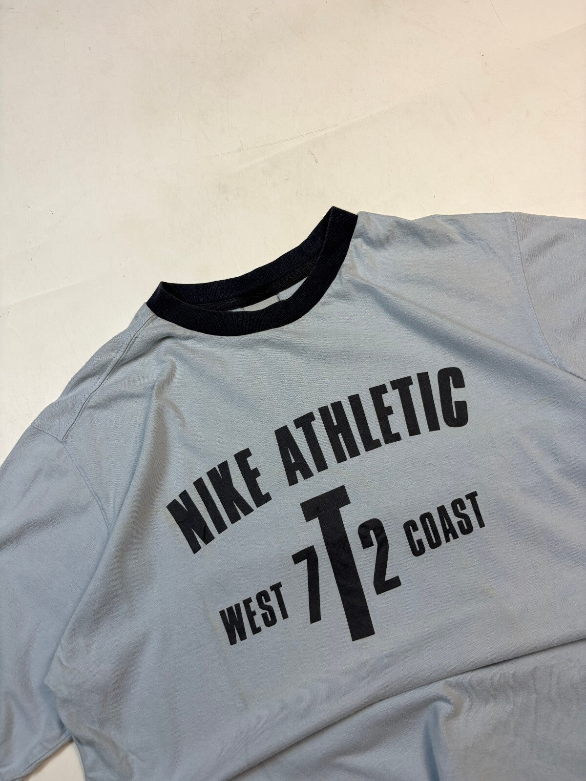 Vintage Y2K Nike athletic ringer tee (L)
