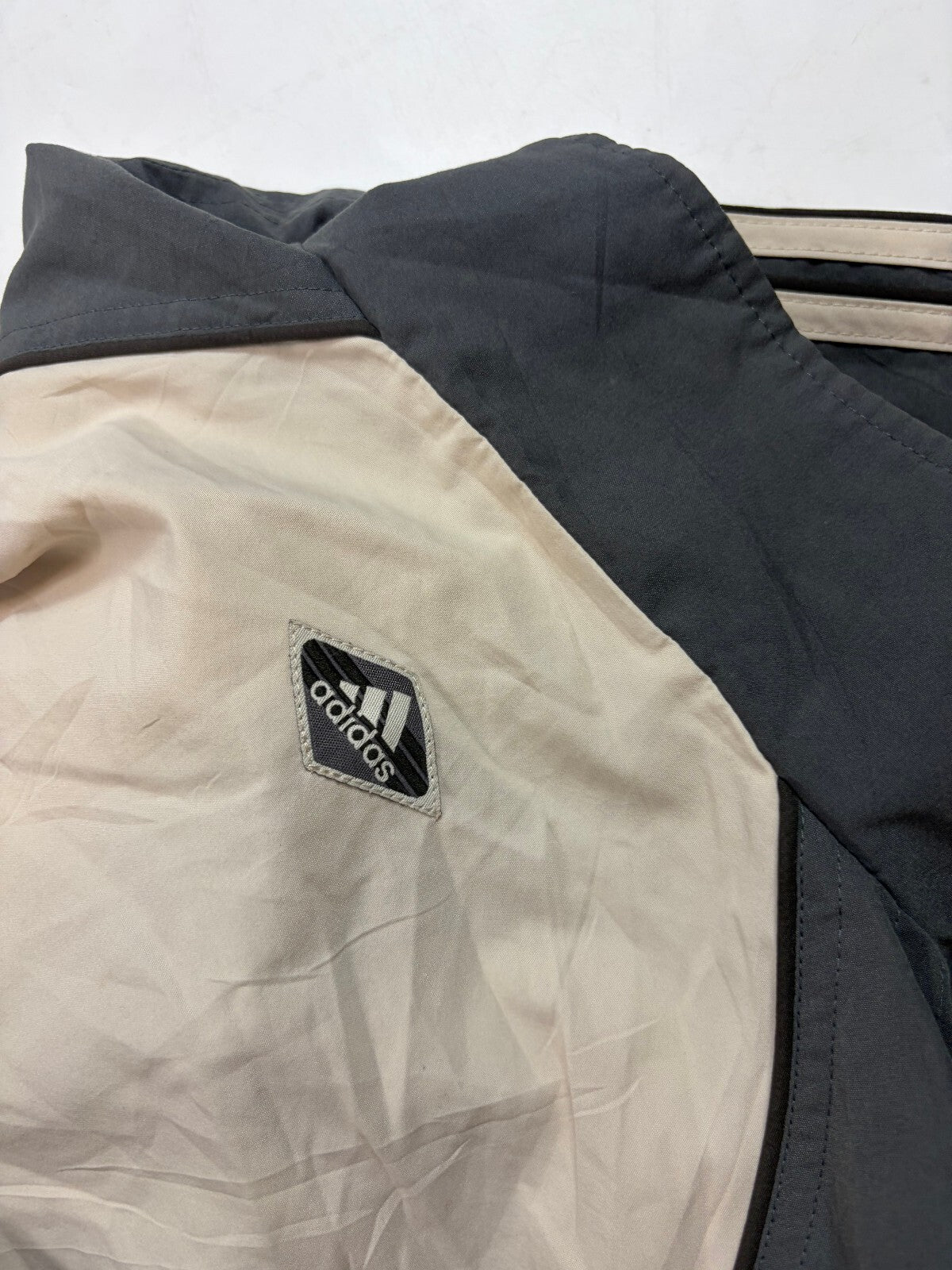 Vintage 90s adidas track jacket (M)
