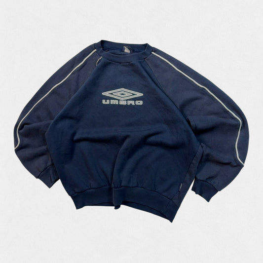 Vintage Y2K Umbro centre logo sweatshirt (L)