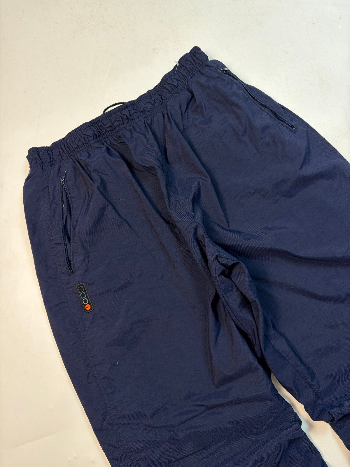 Vintage 90s Nike baggy track pants (XL)
