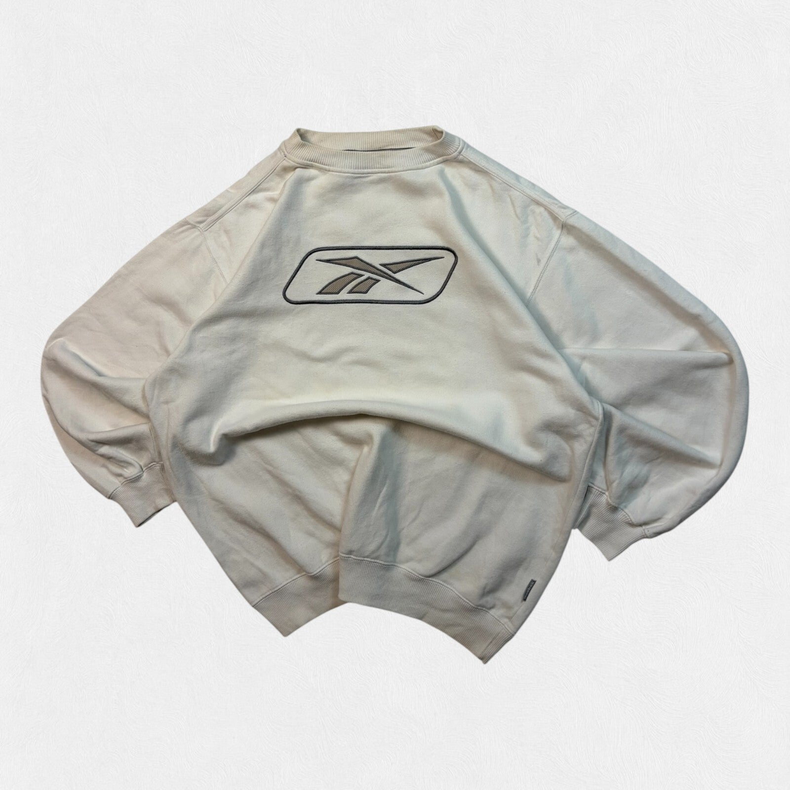Vintage Reebok centre logo sweatshirt (M)