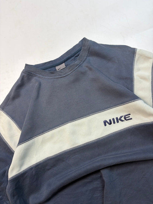 Vintage Y2K Nike crewneck sweatshirt (L)