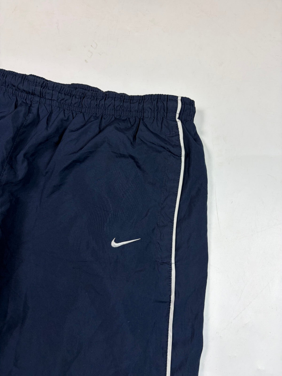 Vintage Nike side stripe baggy track pants (L)