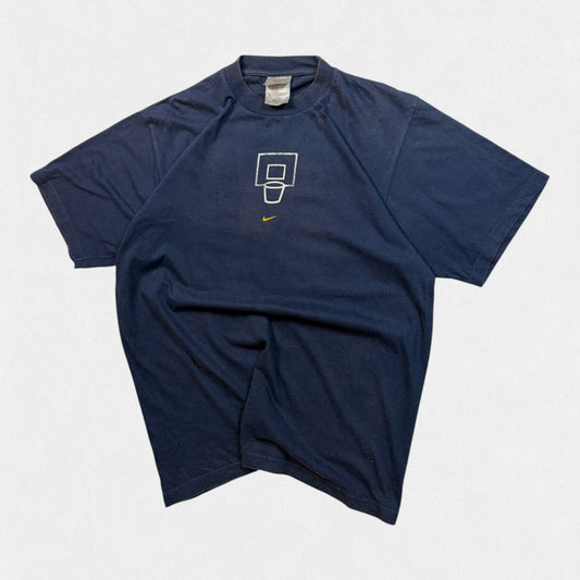 Vintage Y2K Nike basketball graphic tee (L)