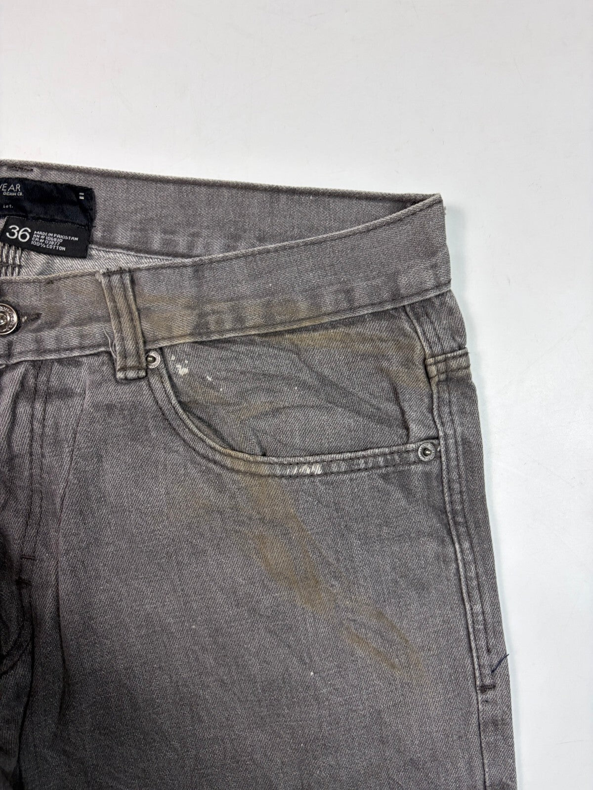 Vintage Y2K Rocawear cropped baggy hip hop jeans (W36)