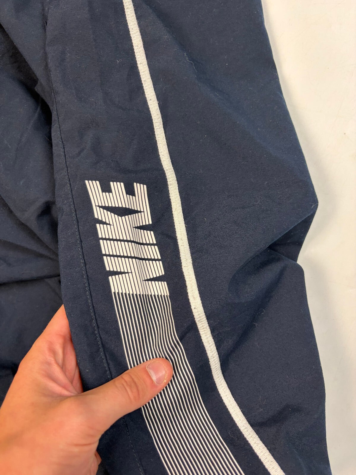 Vintage Nike spell out baggy track pants (M)