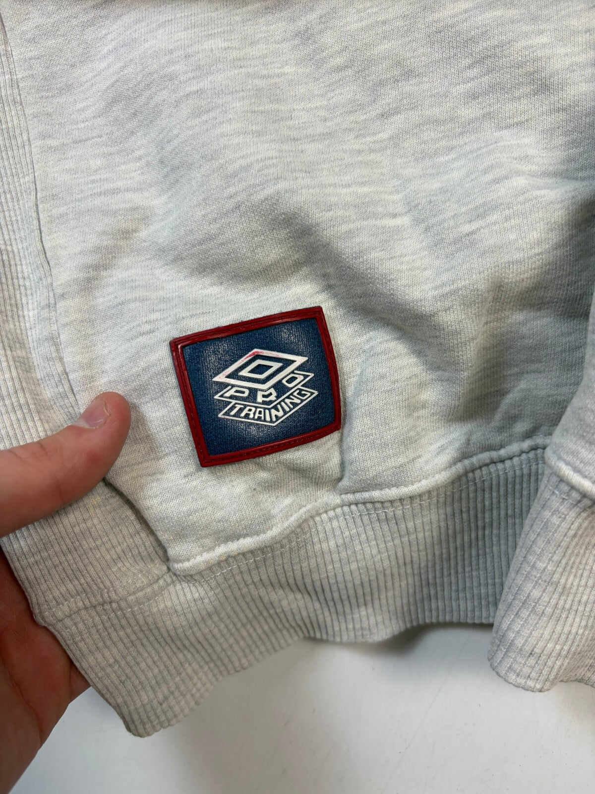 Vintage 90s Umbro spell out sweatshirt (S)