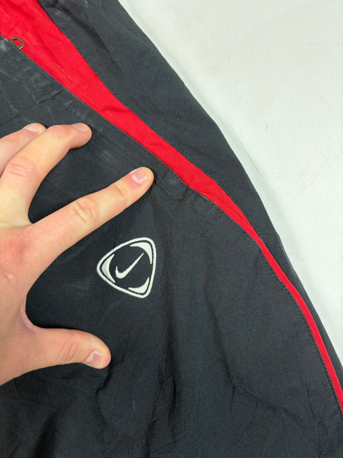 Vintage Nike T90 football baggy track pants (L)
