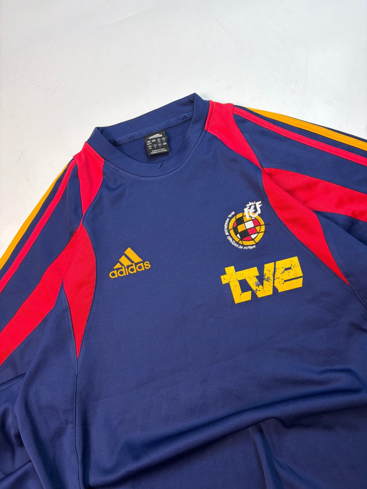 Vintage Spain 2004/05 Adidas football sweatshirt (M)