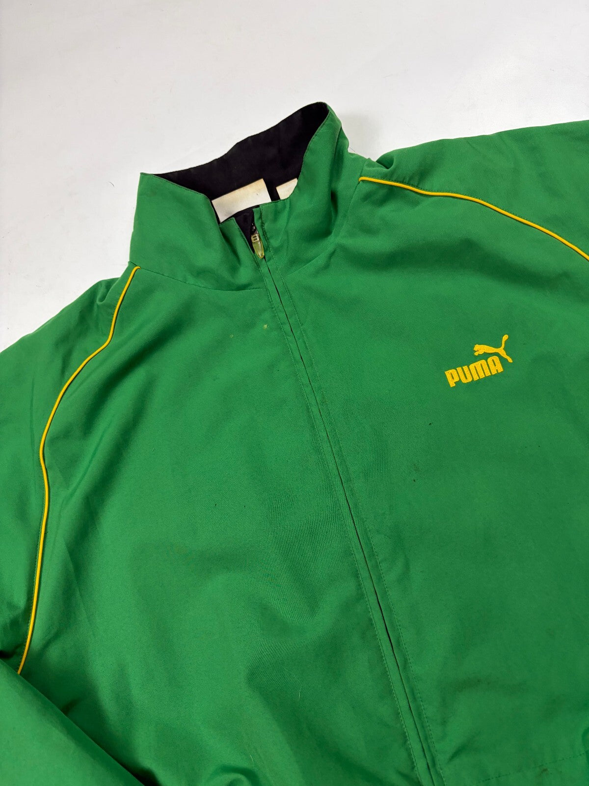 Vintage Y2K Jamaica Puma track jacket (XL)
