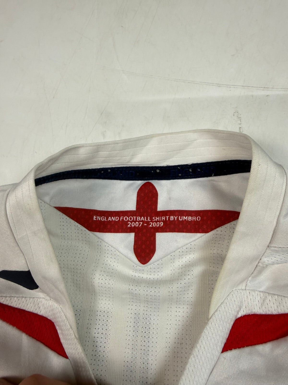 Vintage England 2007-09 Umbro long sleeve football shirt (L)