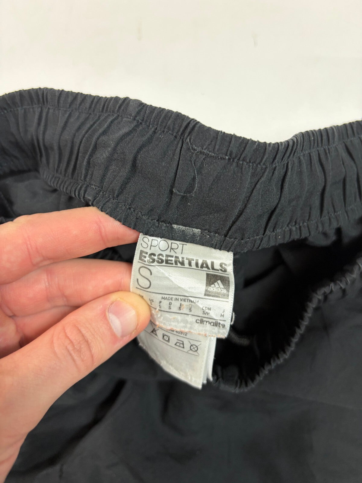 Vintage Y2K adidas track pants (S)