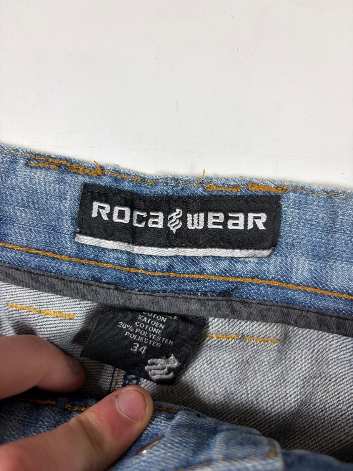 Vintage Y2K Rocawear spell out baggy hip hop jeans (W34)