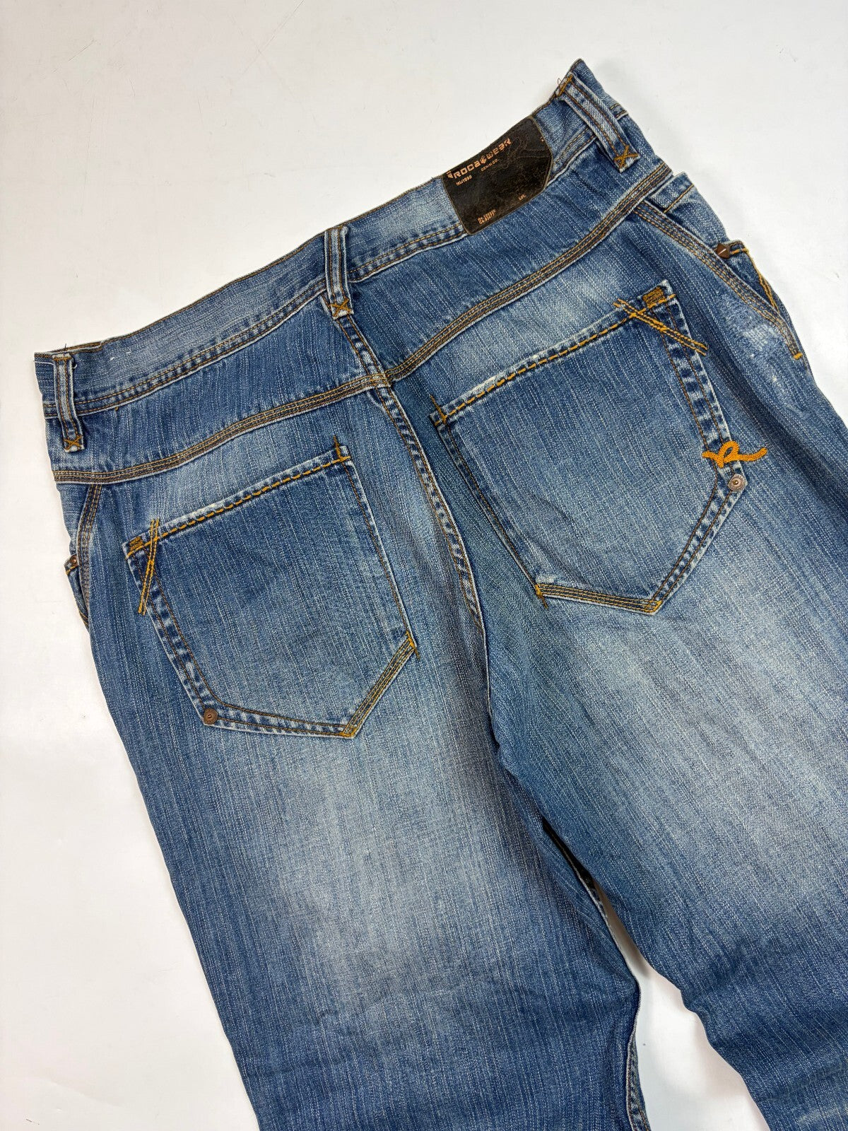 Vintage Y2K Rocawear baggy hip hop jeans (W38)