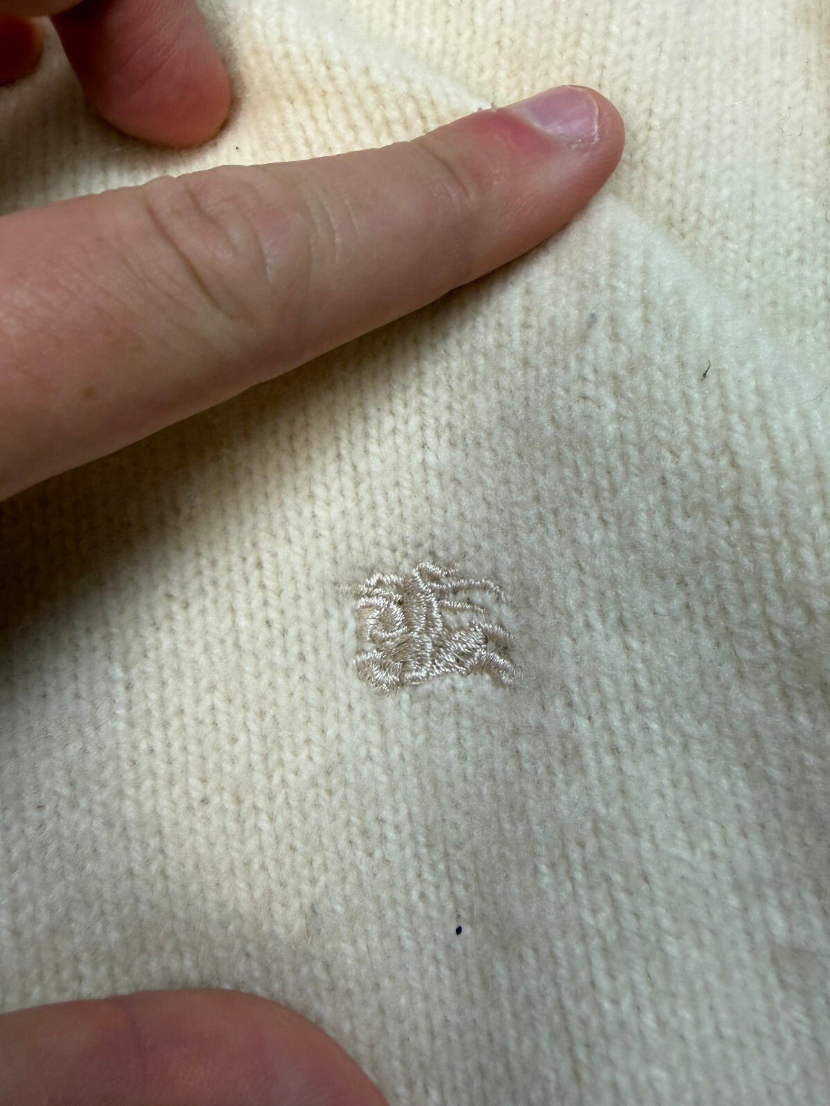 Vintage Burberry wool knit sweater (M)