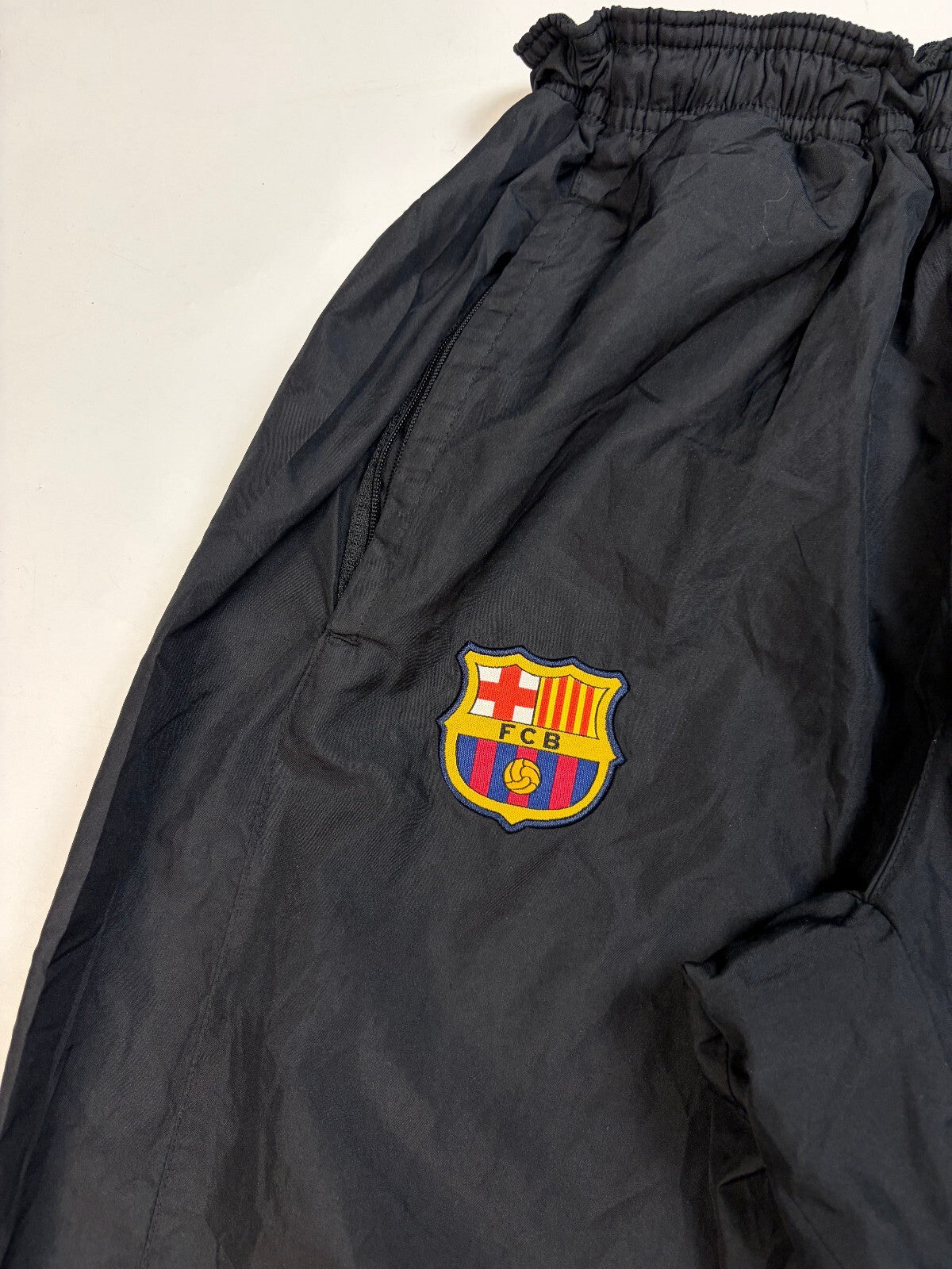 Vintage Barcelona 2010/11 Nike football baggy track pants (S)