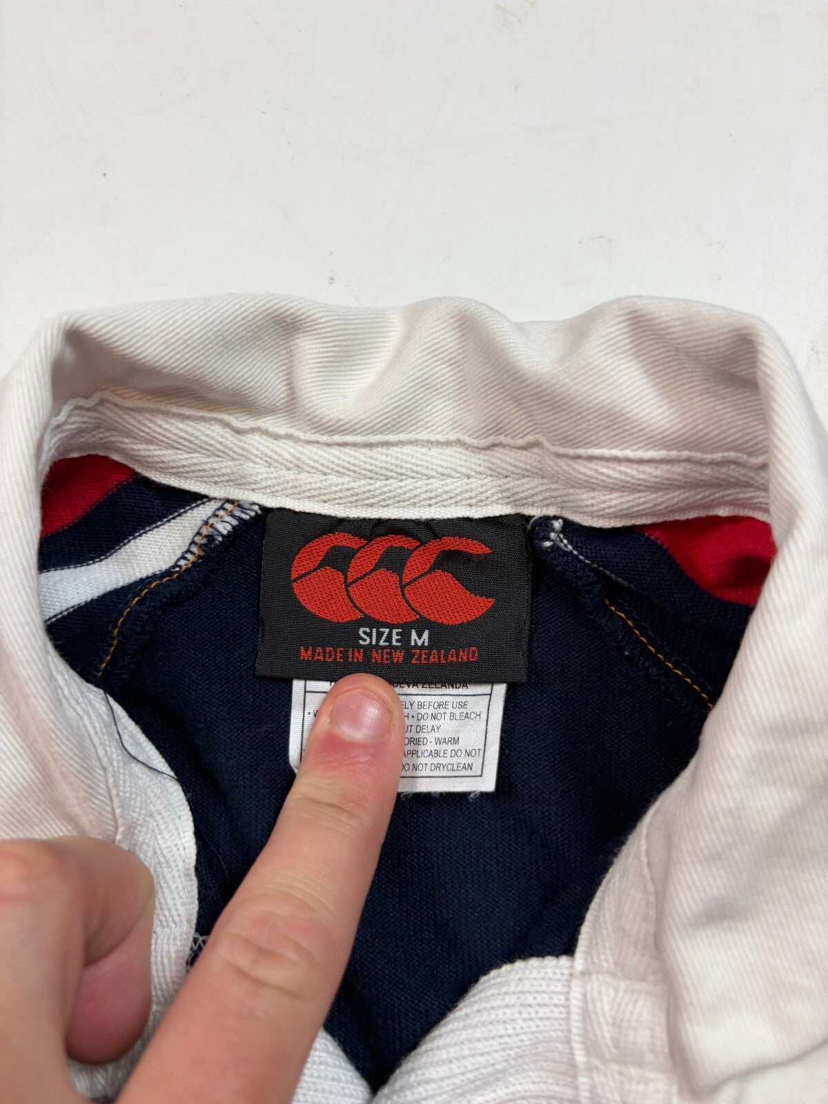 Vintage Munster 2003/04 Canterbury training rugby shirt (M)