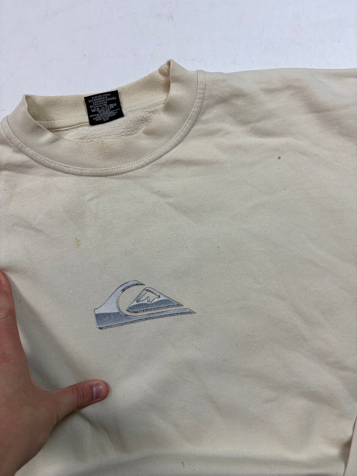 Vintage Y2K Quiksilver surfwear spell out sweatshirt (L)