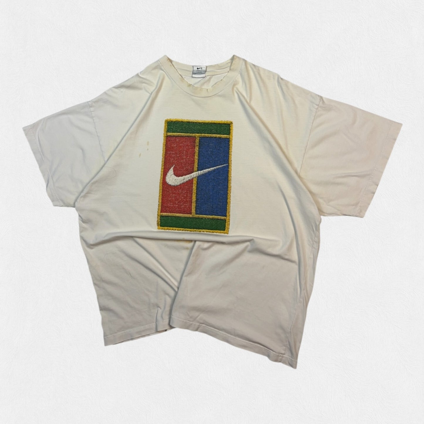 Vintage 90s Nike court centre logo tee (XXL)